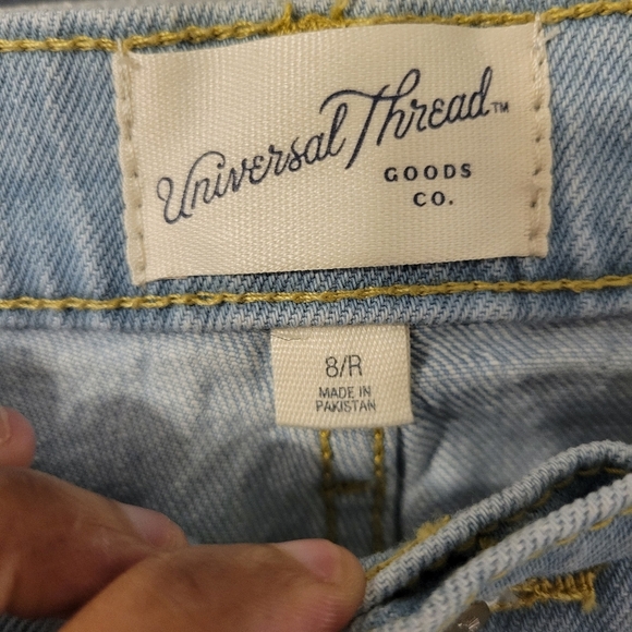 Universal Thread Womens High Rise Flare Light Wash Denim Cotton Jeans. Size 8 - Picture 5 of 8